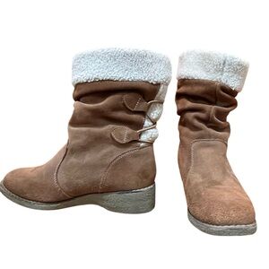 Lands’ End Suede Fleece Boots Tan Slouchy Short Winter Booties Rubber Wedge